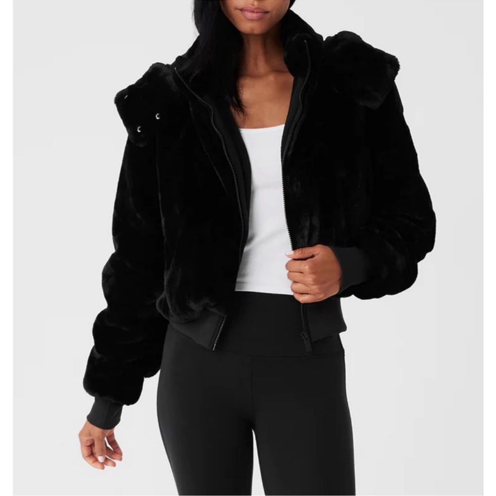 Size S Alo Yoga Faux Fur Foxy Jacket
